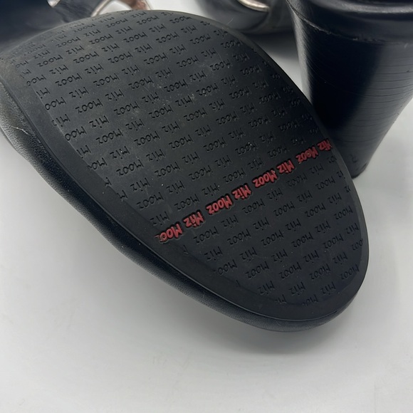 Miz Mooz ankle strap shoes - Picture 7 of 8